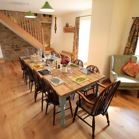 Fremington Hall Farm, Reeth, Swaledale Holiday home *
