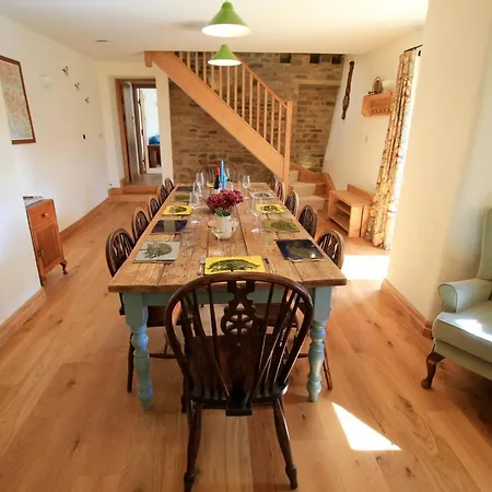 Fremington Hall Farm, Reeth, Swaledale بيت للعطل *